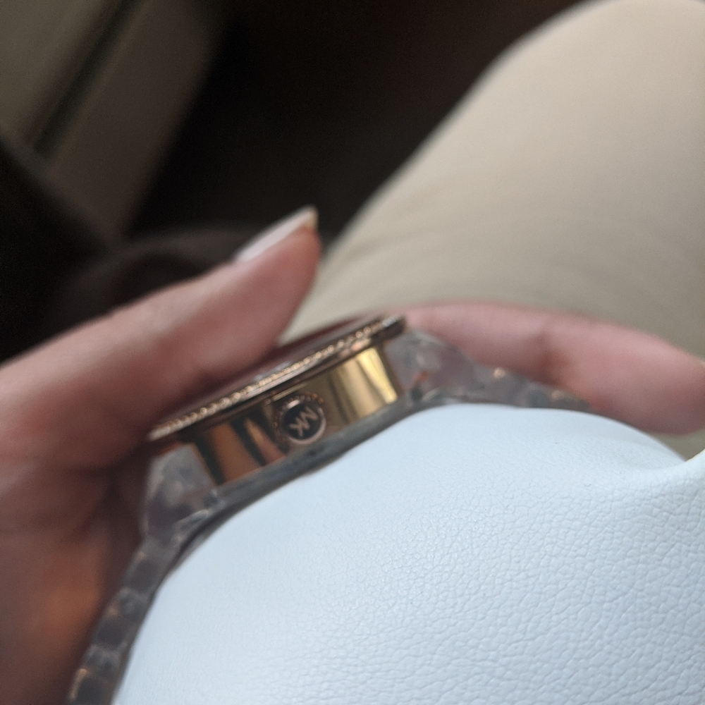 Michael Kors MK clear gold crystal diamond watch - Picture 5 of 8